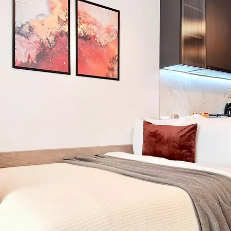 דירה Skyline Glow - Chic 1br Northern Business Hub Area *