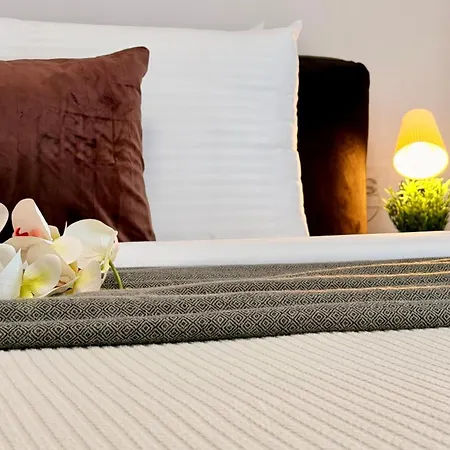 דירה Skyline Glow - Chic 1br Northern Business Hub Area *